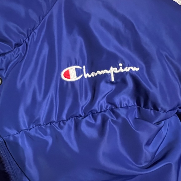 CHAMPION Coat/Jacket Blue in Medium - Picture 8 of 10